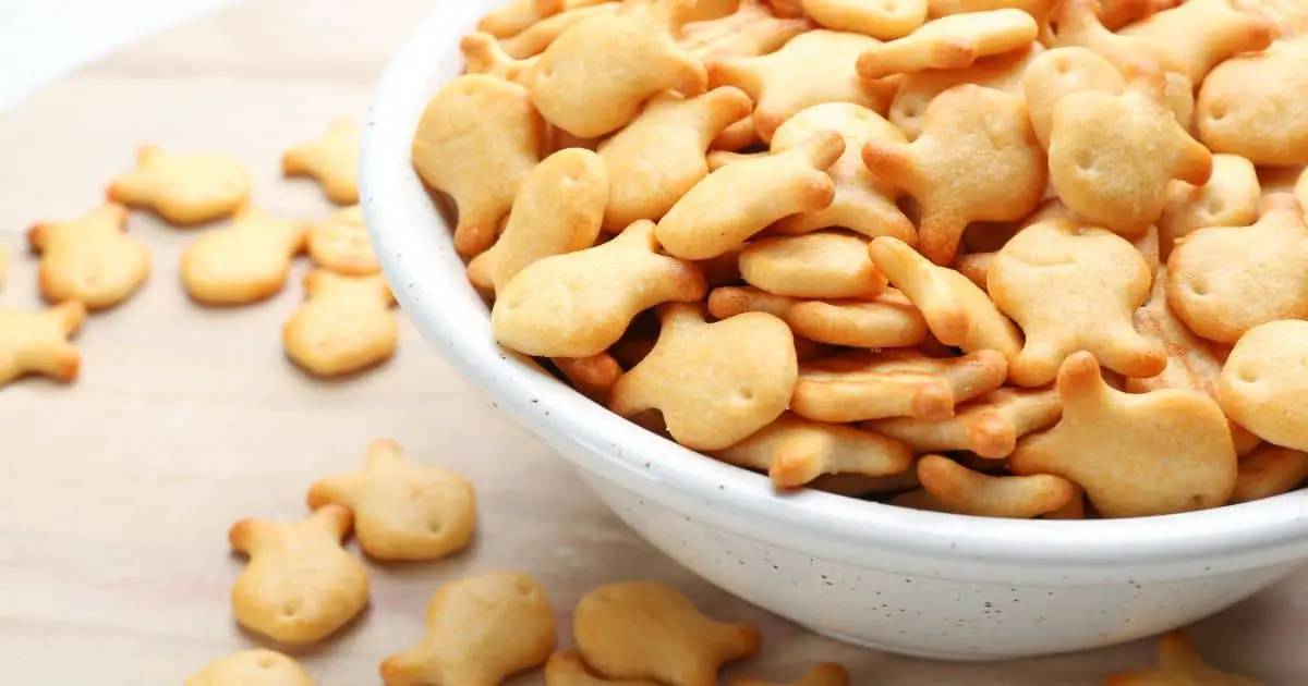 Delicious Goldfish Crackers in Bowl, Closeup View